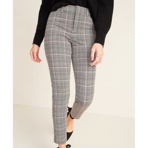 Old Navy Plaid Pixie Pants Regular